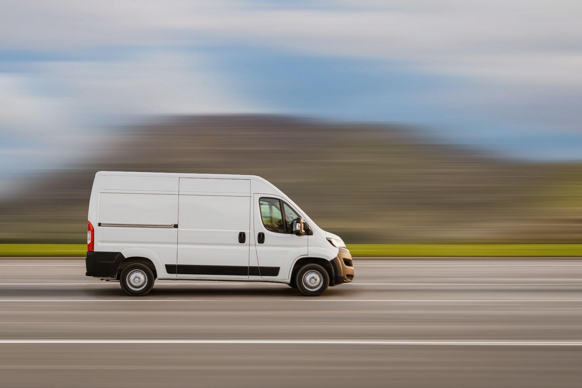 Last-Mile Tracking for Medical and Healthcare Deliveries